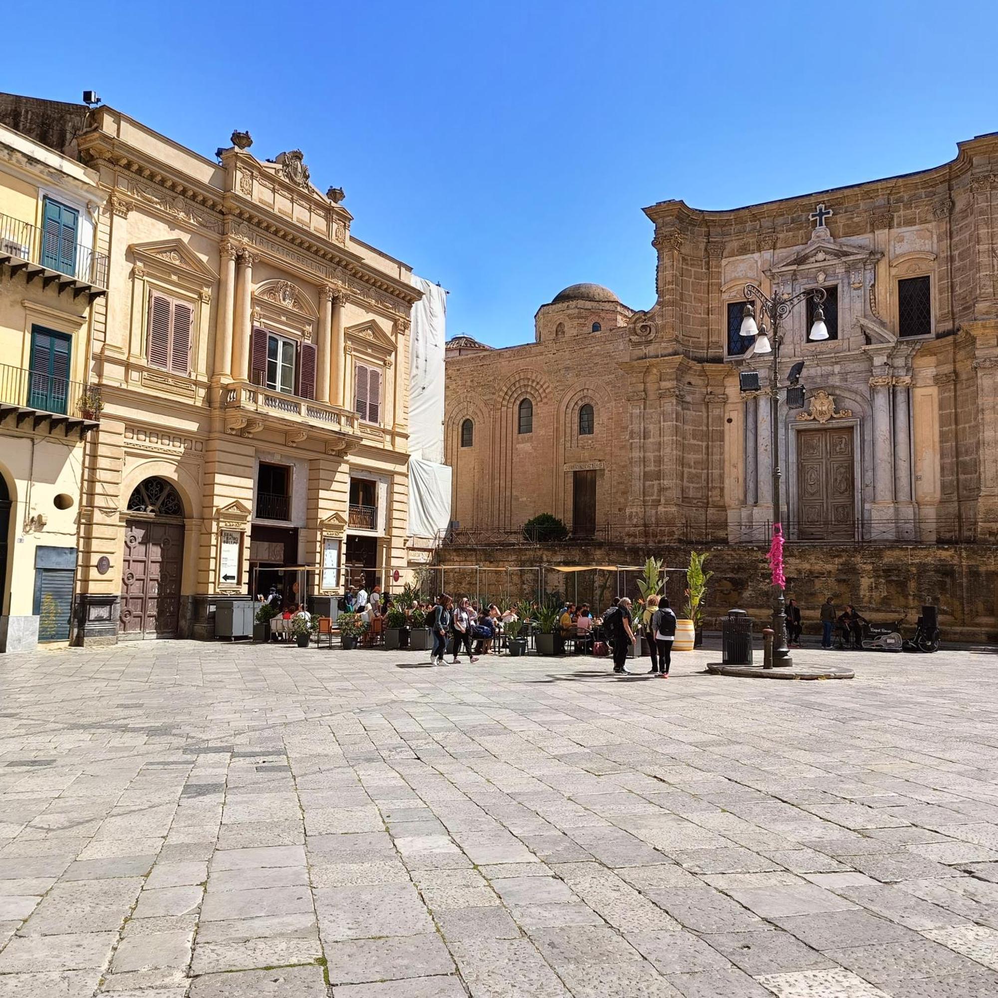 パレルモCentro Storico Casa Bellini *****アパートメント エクステリア 写真