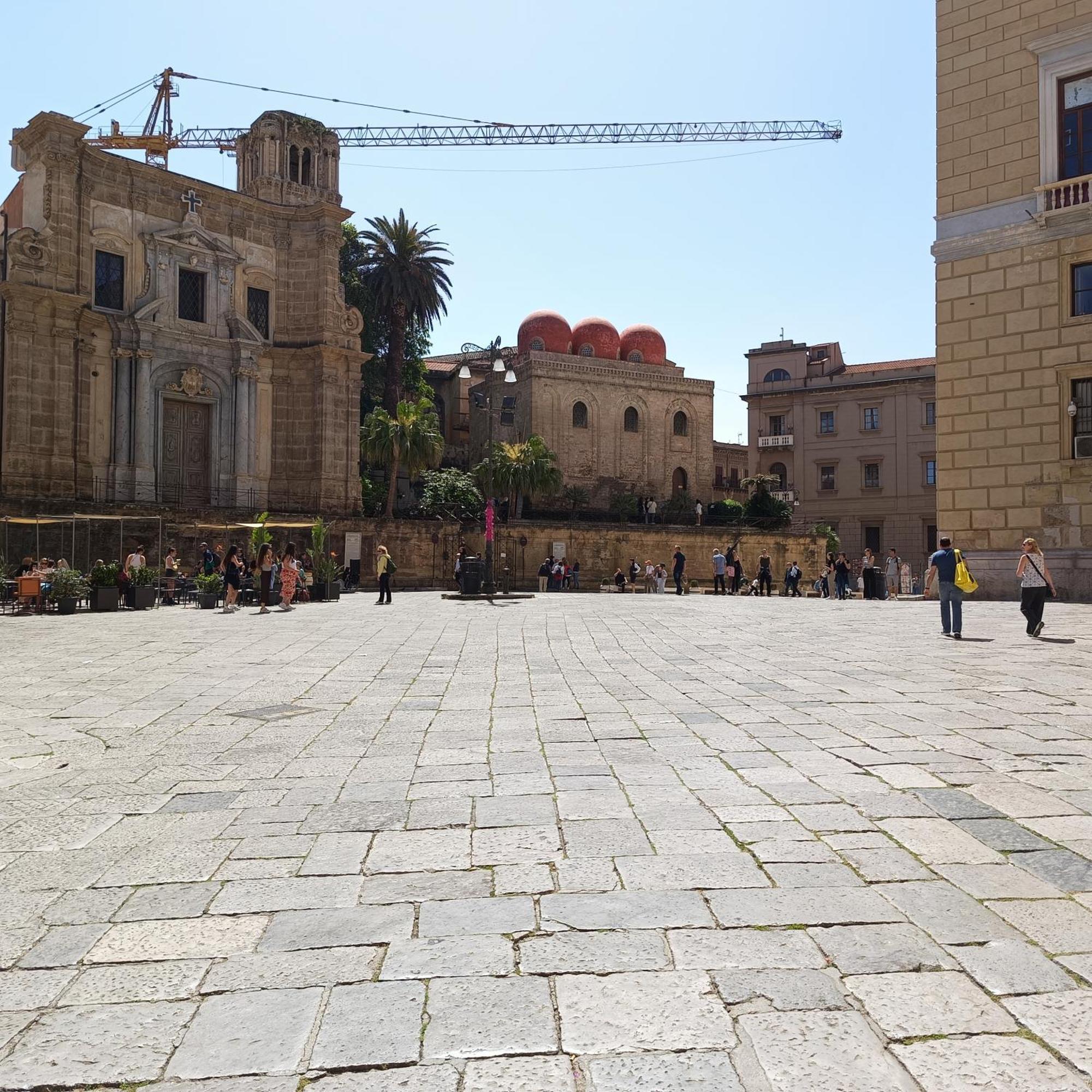 パレルモCentro Storico Casa Bellini *****アパートメント エクステリア 写真